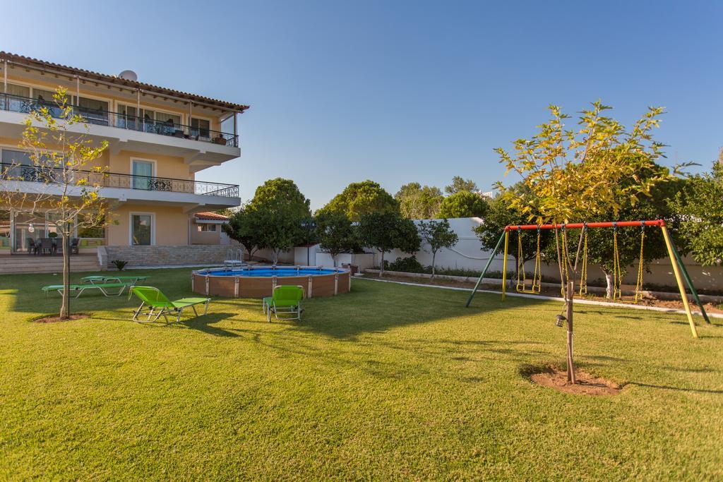 Marathon Beachside Villa 100M From The Beach Схініас Екстер'єр фото